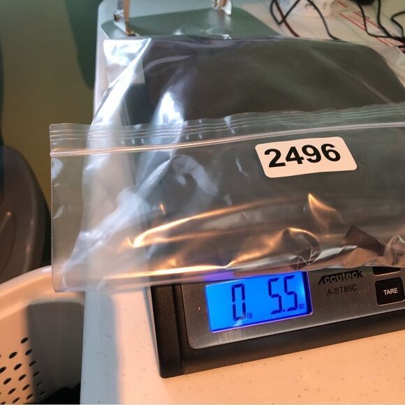 Rhone Sentry Lightweight V Neck T-Shirt Gray Size Small - Picture 6 of 6